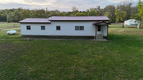 6976 W Georgetown Rd, Logansport, IN, 46947-7278 | Card Image