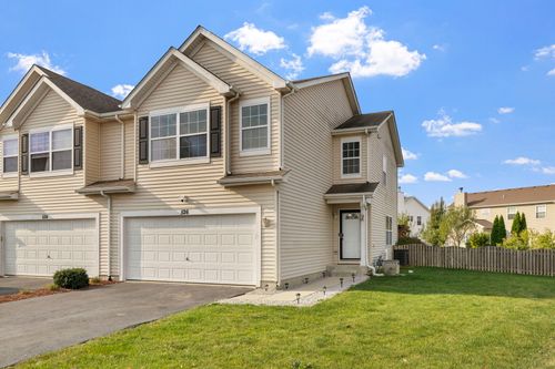 0-526 Lily Ct, Minooka, IL, 60447-1248 | Card Image