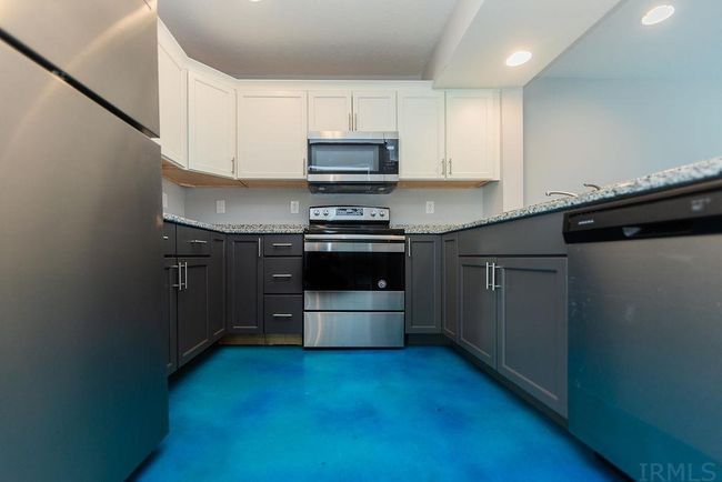 1150 W Rangeview Cir, House other with 3 bedrooms, 3 bathrooms and null parking in Bloomington IN | Image 6
