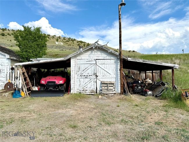 Workshop & 2 Carports | Image 36