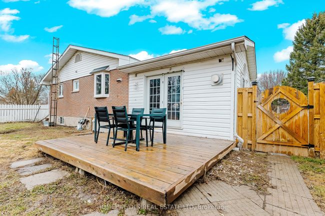 34 Elizabeth St, House other with 4 bedrooms, 1 bathrooms and 2 parking in Johnstown ON | Image 7