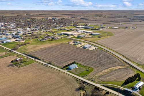 104 Alexander Drive, Tipton, IA, 52772 | Card Image