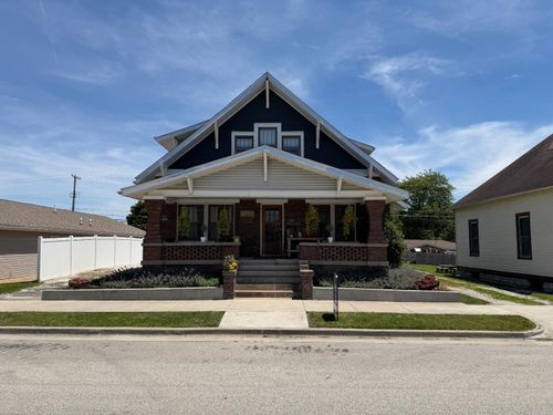 212 S Walnut St, Osgood, IN, 47037-1239 | Card Image