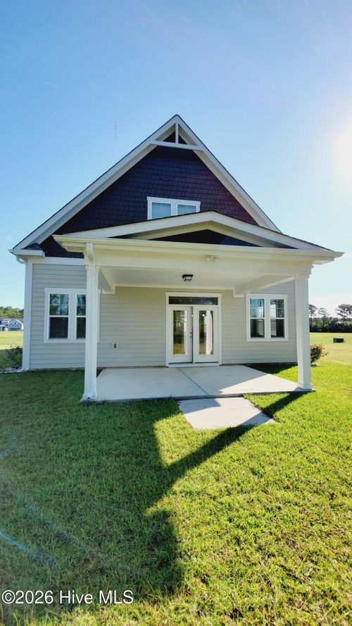 178 Spicer Lake Dr, Holly Ridge, NC, 28445-6008 | Card Image