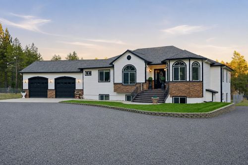 28302 N Mill Ln, Deer Park, WA, 99006-5123 | Card Image