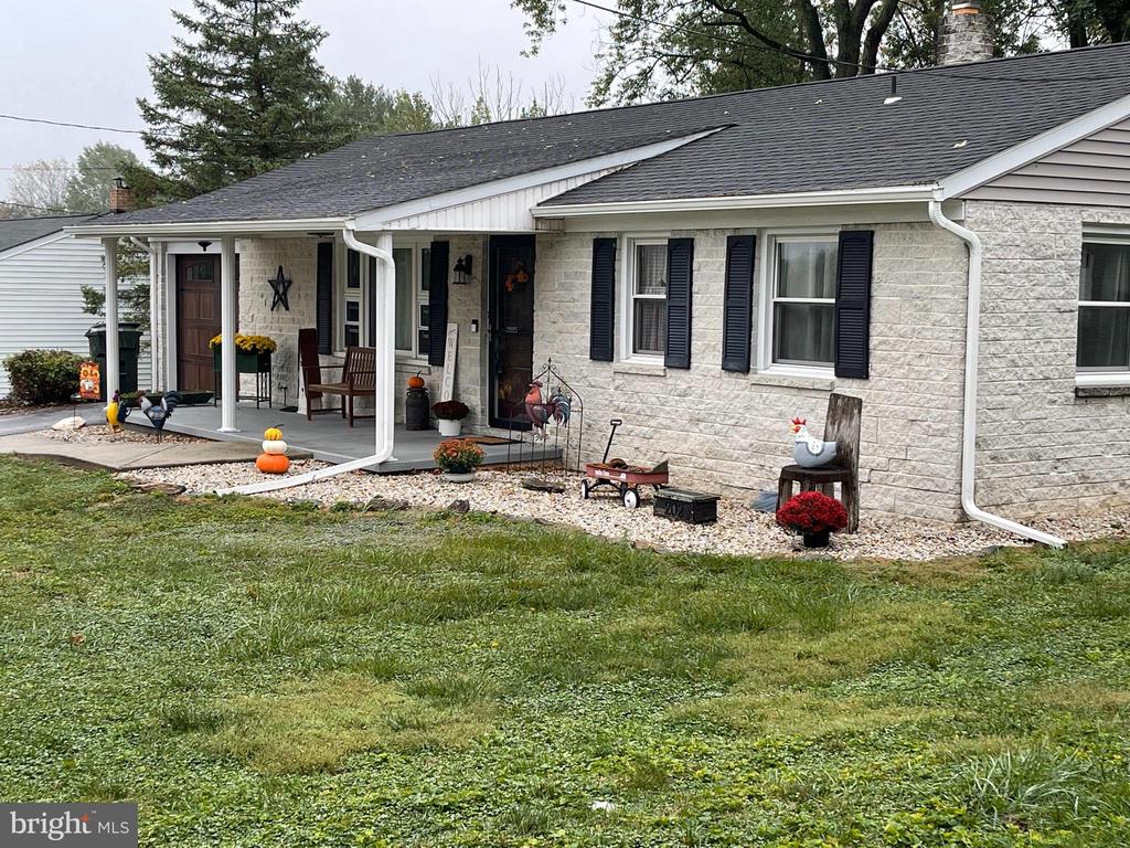 Forest Hills Rd, Red Lion, PA 17356