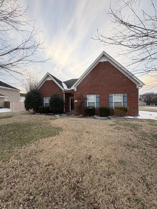200 Neal Ave, Smyrna, TN, 37167-5476 | Card Image