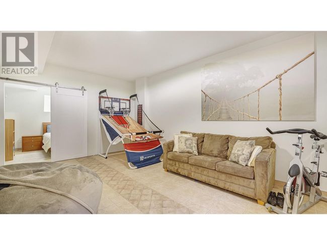 1910 Pineridge Dr, House other with 5 bedrooms, 3 bathrooms and 23 parking in Invermere BC | Image 45