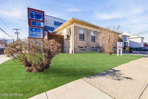 200 Monmouth Ave, Lakewood, NJ, 08701-3206 | Card Image