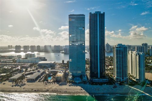 1503-18501 Collins Ave, Sunny Isles Beach, FL, 33160-3768 | Card Image