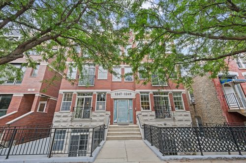 1n-1249 N Bosworth Ave, Chicago, IL, 60642-8023 | Card Image
