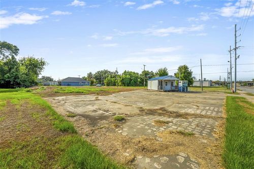 400 Enterprise Boulevard, Lake Charles, LA, 70601 | Card Image