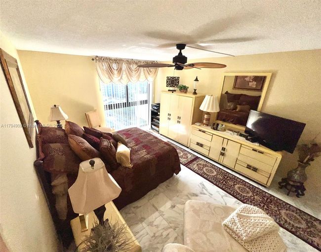 APT-12K - 1500 S Ocean Dr, Condo with 2 bedrooms, 2 bathrooms and null parking in Hollywood FL | Image 18