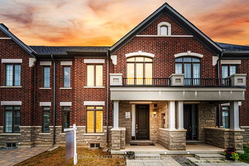 247 Clockwork Dr, Brampton, ON, L7A5C7 | Card Image