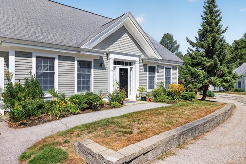 31-42 Farragut Way, Kennebunk, ME, 04043 | Card Image