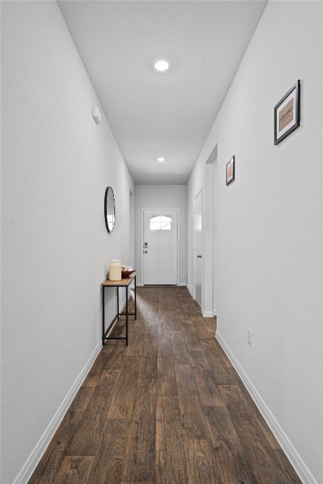 204 Connor Ln, House other with 4 bedrooms, 2 bathrooms and 2 parking in Georgetown TX | Image 4