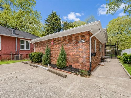 4-3193 E Point St, atlanta, GA, 30344-4728 | Card Image