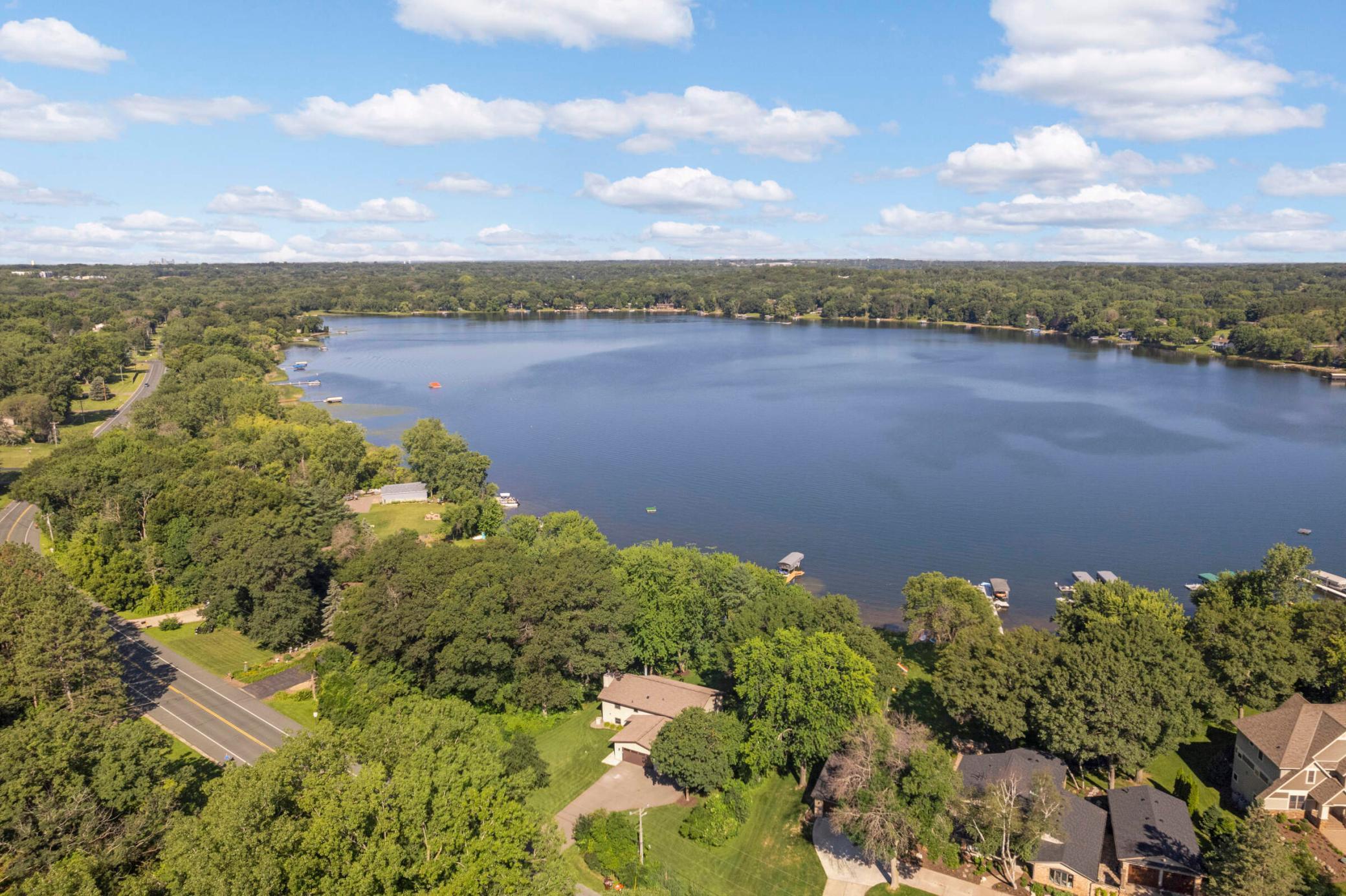 Lake Jane Trl, Lake Elmo, MN 55042