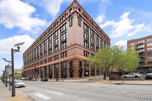 apt-607-1520 Washington Ave, Saint Louis, MO, 63103-1690 | Card Image