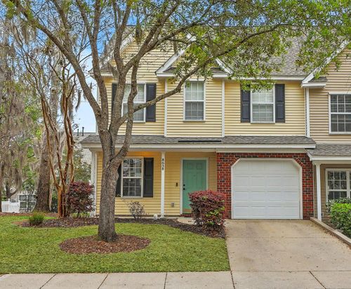 8658 Grassy Oak Trl, North Charleston, SC, 29420-7531 | Card Image