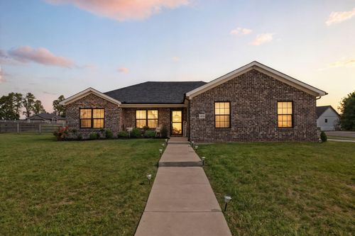 4000 Hollyhock Ln, Richmond, KY, 40475-8435 | Card Image