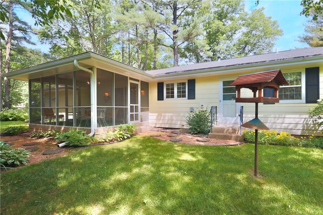 415 Corydon Rd, House other with 3 bedrooms, 2 bathrooms and null parking in Eau Claire WI | Image 5
