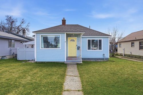 2318 E Columbia Ave, Spokane, WA, 99208 | Card Image