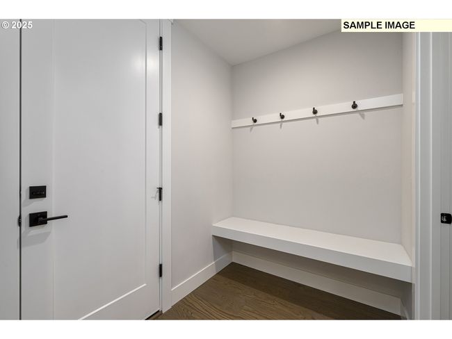 15209 Se Towers Ter, House other with 3 bedrooms, 3 bathrooms and 2 parking in Milwaukie OR | Image 12