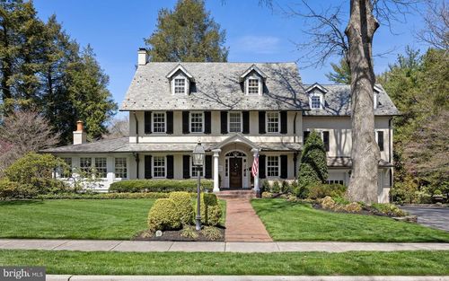201 E Oak Ave, MOORESTOWN, NJ, 08057-2017 | Card Image