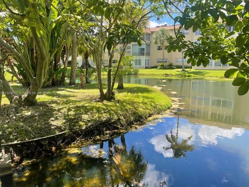 apt-204-5051 W Oakland Park Blvd, Lauderdale Lakes, FL, 33313-1519 | Card Image