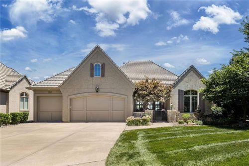 14029 Nicklaus Drive, Overland Park, KS, 66223 | Card Image