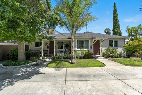 700 Mariposa Ave, Mountain View, CA, 94041-1845 | Card Image
