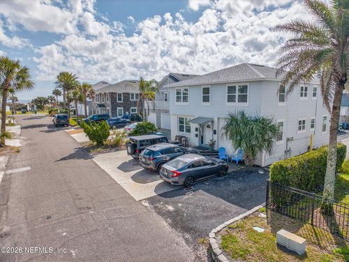 123 Margaret St, Neptune Beach, FL, 32266-4826 | Card Image