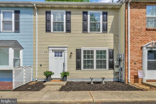 212 Dorchester Ct, LA PLATA, MD, 20646-9228 | Card Image