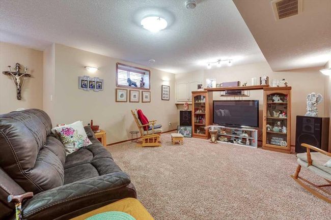 40 - 939 Ramage Crescent, Townhouse with 3 bedrooms, 3 bathrooms and 3 parking in Red Deer AB | Image 30