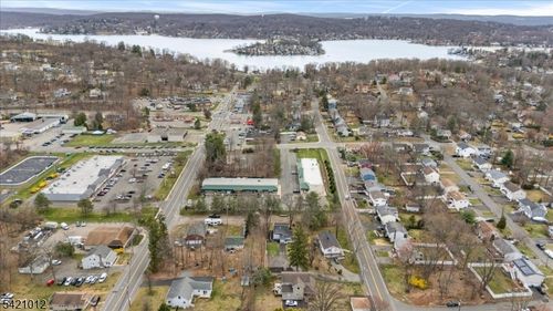 50 Hopatchung Rd, Hopatcong, NJ, 07843-1581 | Card Image