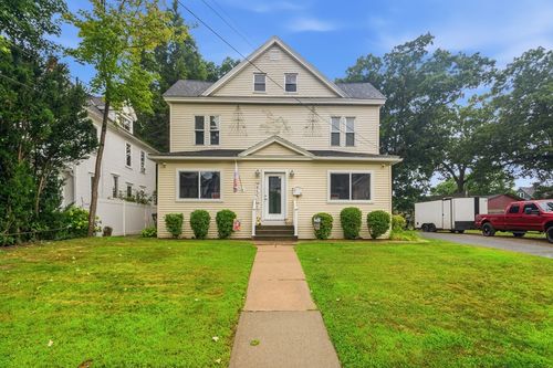 44-44 Glen St, Holyoke, MA, 01040-3521 | Card Image