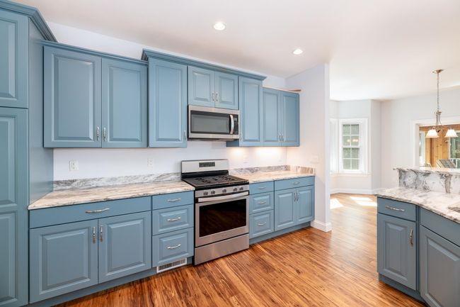 33 Beaverside Dr, House other with 4 bedrooms, 4 bathrooms and null parking in Center Harbor NH | Image 14