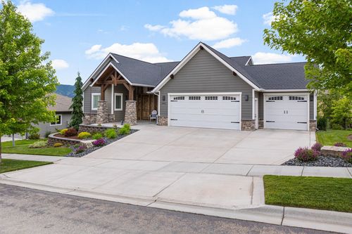 6915 Shaver Dr, Missoula, MT, 59803-8504 | Card Image