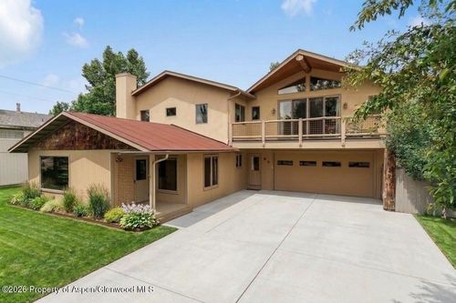 81 Cheyenne Ave, Carbondale, CO, 81623-7712 | Card Image