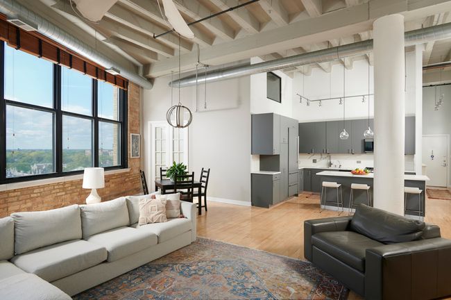 APT-608 - 1601 W School St, Home with 2 bedrooms, 2 bathrooms and null parking in CHICAGO IL | Image 5