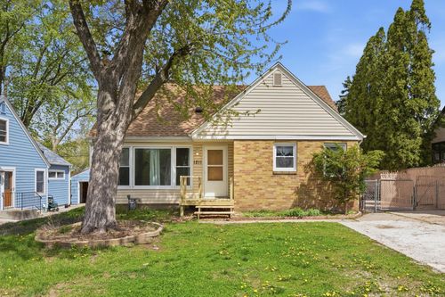 1211 Lealand Rd E, MAPLEWOOD, MN, 55109-2548 | Card Image