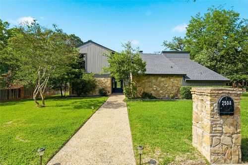 2501 Eldridge Ln, Waco, TX, 76710-1014 | Card Image