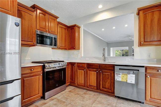 8 Biltmore Dr, House other with 3 bedrooms, 2 bathrooms and null parking in Bluffton SC | Image 11