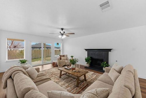 3817 Haleys Way, Round Rock, TX, 78665-1155 | Card Image