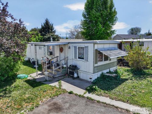 211 Circle Inn, Chubbuck, ID, 83202 | Card Image