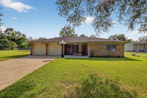 12615 Britt Rd, Brookside Village, TX, 77581-2615 | Card Image