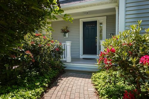 17-17 Highcroft Way, Hopkinton, MA, 01748-1290 | Card Image