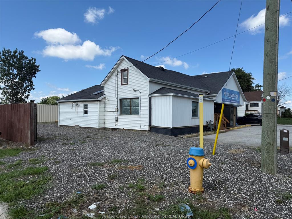Commercial Sale in Tecumseh 2