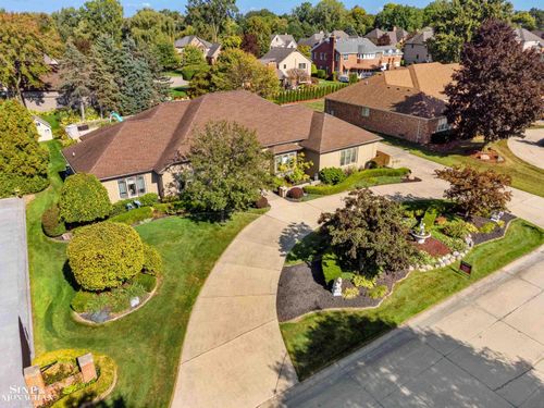 37444 Alpinia Ln, Clinton Township, MI, 48036-2001 | Card Image